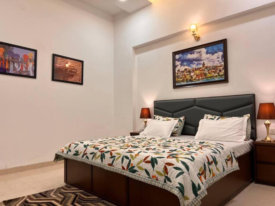 5Bhk Home Away From Home At Ranjit Avenue อัมริตสา ภายนอก รูปภาพ