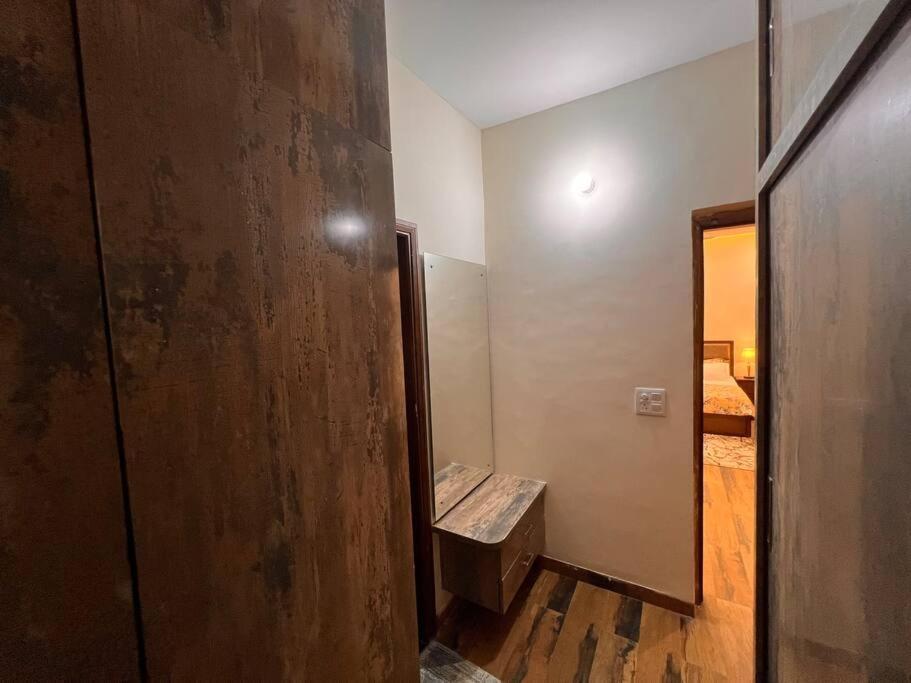 5Bhk Home Away From Home At Ranjit Avenue อัมริตสา ภายนอก รูปภาพ