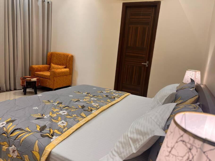 5Bhk Home Away From Home At Ranjit Avenue อัมริตสา ภายนอก รูปภาพ
